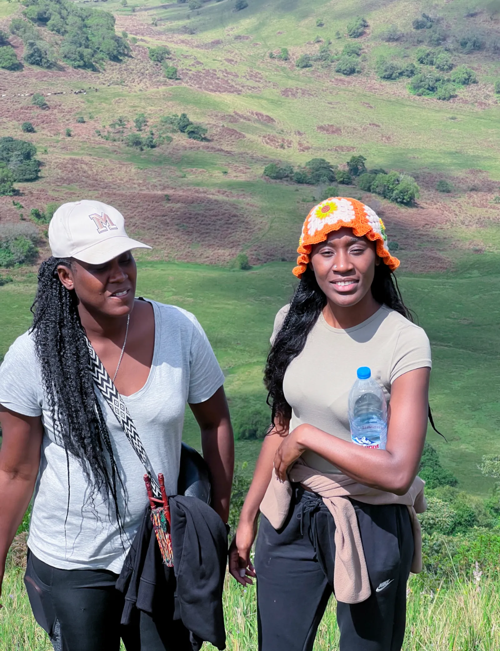 RANDONNÉE ET BIVOUAC AU MONT MANENGOUMBA galerie 1